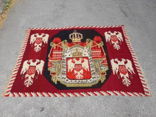 Sarkoy kilim with a Serbian crown, bordered by an old Serbian flag. Woven early 20th century.
Price: Ask                