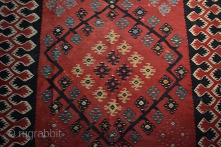 Antique Sharkoy Pirot kilim
200 x 150 cm
                          