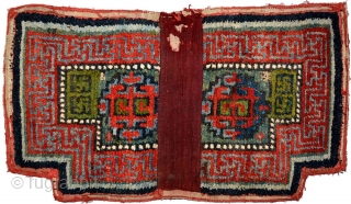Lustrous Tibetan warp-faced-back under-saddle carpet (makden) woven in the Wangden valley region of Tibet some time in the mid to latter half of the 1800’s / 19th century. All natural supersaturated dyes  ...