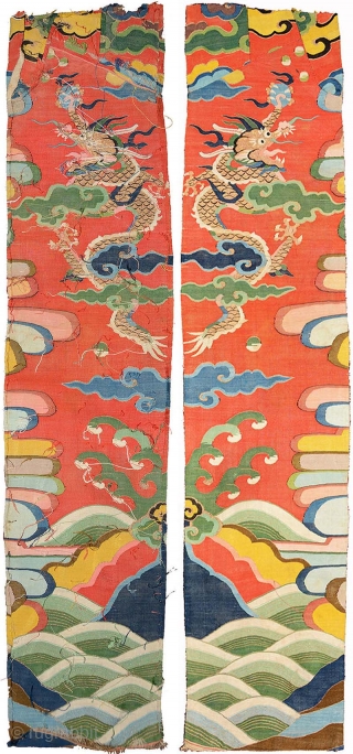 Very late Ming or early Qing (aka Ch’ing) Dynasty kesi - silk - panel 'fragment’ of exceptional quality made in China at some time in the 1600’s / 17th century (or so  ...