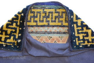 This magnificent seven roundel Ningxia runner is, unlike many of this particular design type on the market today, fully intact; that is this carpet is the original woven length and has not  ...