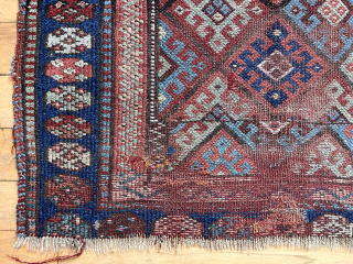 Jaf Kurd Bagface with an uncommon design feature. Notice the field design shift in the bottom third. Older weaving with natural colors and offset knotting as expected. Overall substantial wear and rough  ...