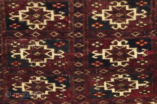 antique tekke mafrash complete with original back. From a recently acquired local New England collection of older tribal pieces. Fine weave and all natural colors featuring a nice deep red and electric  ...