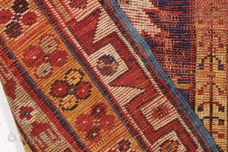 wonderful antidiluvian makri rug. size 3'3" x 4'9"                         