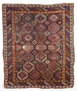 antique memling gul rug. Not sure exactly what it is but i like it. Strange and wonderful Brimfield find. Good colors. "As found", dirty and worn but more or less intact. Good  ...