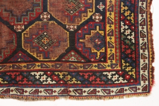 antique memling gul rug. Not sure exactly what it is but i like it. Strange and wonderful Brimfield find. Good colors. "As found", dirty and worn but more or less intact. Good  ...