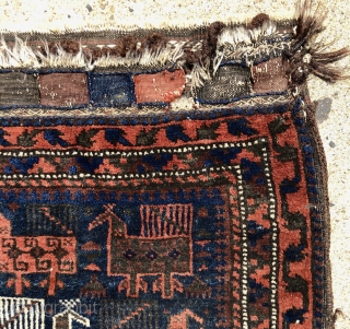 Antique complete Baluch bag with a flock of charming birds on a deep blue ground. Excellent near original condition with good thick pile and tight weave. All natural colors. Original back with  ...