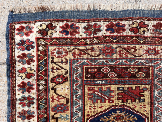 Early Turkish Makri prayer rug with the strong archaic drawing I find attractive. Beautiful natural colors featuring lots of yellow and honey gold highlights. Typical coarse weave with overall even low pile.  ...