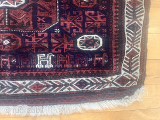 Animals animals animals. Beautiful Baluch octagon Bagface with good pile and rich natural colors. Clean. Fresh local find. 19th c. 26” x 34” 
waynecbarron@aol.com         