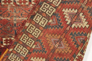 antique tekke ensi. Classic tekke ensi but with an unusual design relying chiefly on ashik guls elements, colored in a lovely soft orange, pretty lilac purple and light blue highlights. I find  ...