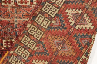 antique tekke ensi. Classic tekke ensi but with an unusual design relying chiefly on ashik guls elements, colored in a lovely soft orange, pretty lilac purple and light blue highlights. I find  ...