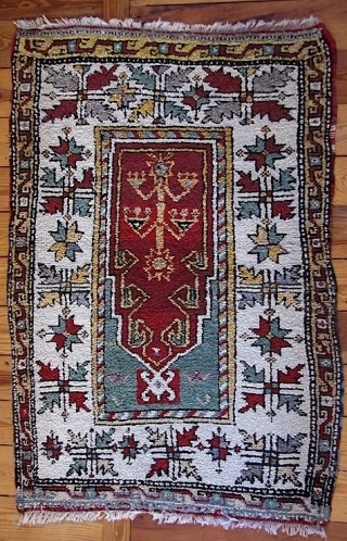 Manastir Prayer rug, around 1920, W/W 165x95 cm. Long thick pile, perfect condition.                    
