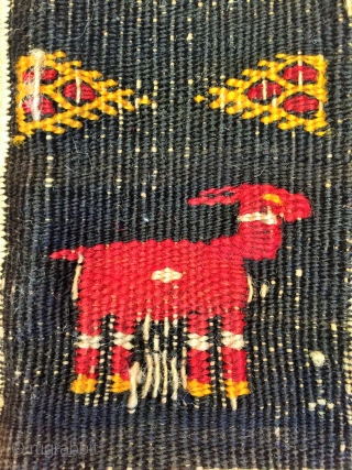 North African kilim Trabelsi recalling the origin of its weavers.Libyans from Tripolitania immmigrated to the mining towns around Redeyef, in south-west Tunisia shortly after the Italian occupation in 1912.  
4''-11' x  ...