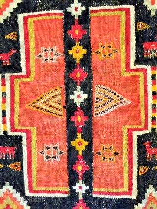 North African kilim Trabelsi recalling the origin of its weavers.Libyans from Tripolitania immmigrated to the mining towns around Redeyef, in south-west Tunisia shortly after the Italian occupation in 1912.  
4''-11' x  ...
