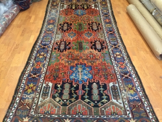 A great and unique Bakhtiary example  size 5 x 10.                      