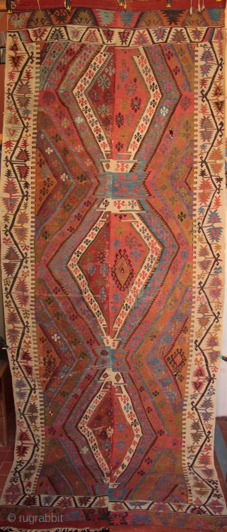 Large 4 metre long 19th century Aksaray dowry kilim, perhaps from the Taspinar area, with su yolu running water border. Striking asymmetry of design between the two halves and interesting variations in  ...