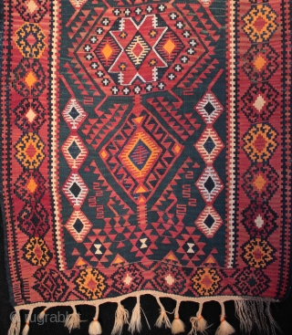 East Anatolian woman’s prayer kilim from Porga village, Yeşilyurt district, Malatya.

Woven by the Tashikan Tribe, (related to the Molikan/Reshwan, Alikan and Mamsoran tribes -thanks to Deniz C. for this information). Circa 1900  ...