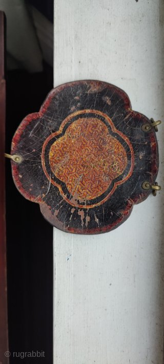 Dealer in Antique Chinese & Tibetan carpets. Email: yamdrok108@gmail.com                        