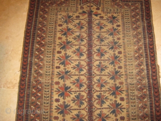 antique baluch prayer rug, low pile, 250$ ship free                        