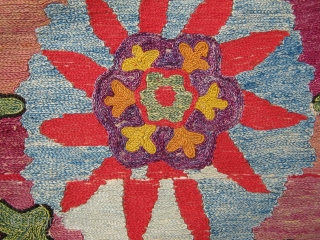 buchara suzane circa 1920 graet colors mint condition size 165/225 cm                      