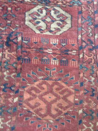 MAIN RUG TEKKE 200/243 CM THE RUG IS IN MINT CONDITION SOME HOLES ON THE KILIMS (50 CM) ANTIQE LATE 19 CH NEVER TACH FINE WIVE NEED WASH     