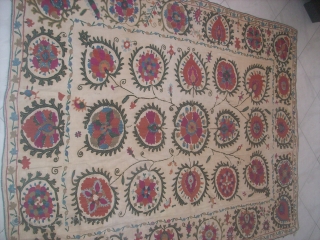 suzane bouhara antiqe late 19chno repair graet colors very bed photos 155cm/225cm graet price .yaron                  