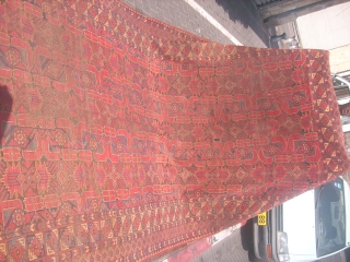 antiqe bashir circa1850 225-415 cm  amazing   colors ,partly worn aera main rug  for 2 days only 650$ plas ship pirst win . yaron      