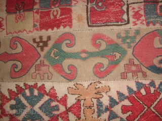 kongard kilim embordrey 7 pices  130/120 cm collectible item .nice price                     