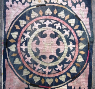 daghestan kaitag
silk on cotton
good condition
early twentyth century
87/50cm                          