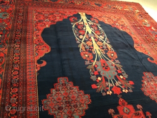 12’,9” x22’ dorokhsh mashad good condition circa 
Early 1900. Small slit sewed back together                   