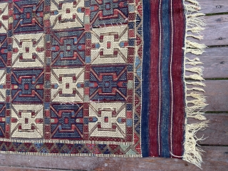 Antique Zili Bergama . Over 120 yrs old wool on wool .West Anatolian . All natural dyed.Good contidion.220x142 cm.              
