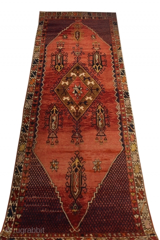 Antique Dazgiri Carpet
Age , over 100 years old

SIZE:
• 9.8x4.7 ft (297 x 140 cm)
• Hand Knotted , Dazgiri Carpet
•Design: Antique Turkish Traditional


MATERIAL:
•%100 Wool

•Clean and Ready to Use
•Paypal accepted.
100% Money Back Guarantee in  ...