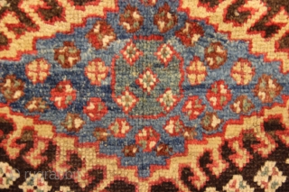 SouthWest Persian Rug 
size : 160x0,96 cm                          