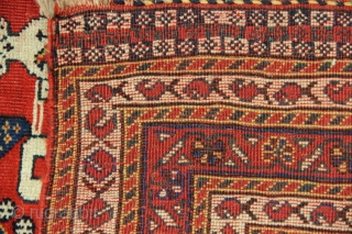 Gaschgai Rug

size :214x122 cm                             