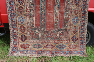 Antique and rare 18th c. Ottoman rug (217 cm. x 161 cm. / 7,12 ft. x 5,48 ft.)
More pictures and details available. Feel free to ask me directly on my email: ygissinger@yahoo.fr
Shipping  ...