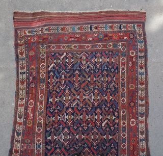 Old and small Afshar rug (186cm x 133cm / 6,10ft / 4,36ft)
Colors are all good, varied and attractive. 

Condition overall good for its age with the presence of large kilim skirts on  ...