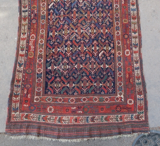 Old and small Afshar rug (186cm x 133cm / 6,10ft / 4,36ft)
Colors are all good, varied and attractive. 

Condition overall good for its age with the presence of large kilim skirts on  ...