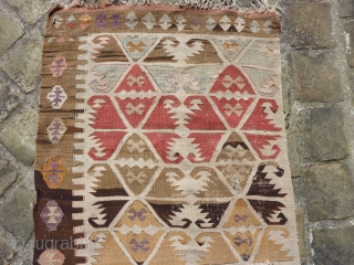 Central anatolian kilim band (386cmX86cm / 12ft8inX2ft10in).                          