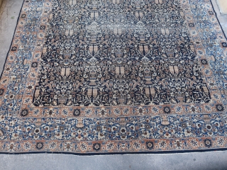 An old, large and fine Kerman carpet (410 cm. x 293 cm.)
Soft pastel and blue tonalities for this rare piece. Some wear and repairs, but not disturbing for the eyes in a  ...