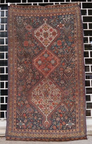 Old and rare Khamseh oer Lurs rug (230 cm. x 130 cm.) Rare design, not sure about the tribe... Some wear, selvedges reovercasted, one obvious synthetic dye but authentic piece, all is  ...