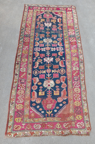 Old and colorful NW persian / Azerbaijani rug (254 cm. x 114 cm.)
Condition issues visible on pictures, wear, slightly reduced on side and ends, but unusual crazy design and colors. Very lovely ...