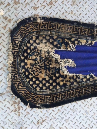 Chinese Ningxia rug, horse saddle rug, fragment, During the reign of Emperor Kangxi of the Qing Dynasty, thousands of Buddha hand patterns, tribute offerings, very tightly row knitting.  size 133*65cm( 52*25”) 