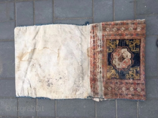 Xinjiang Khotan rug, it was produced in late Qing Dynasty. Size 57*135cm(22*52”)
                     