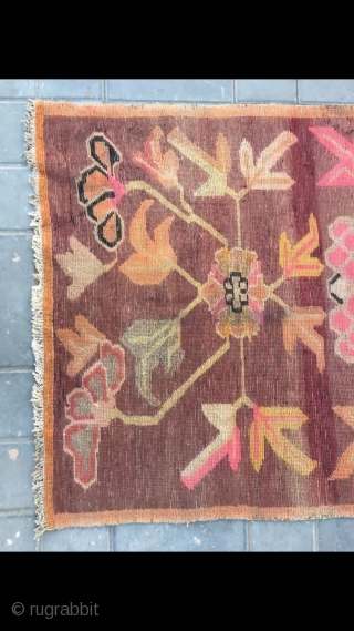 Tibetan rug, camel background with three flowers veins. Good age . Size 92*163cm(36*164”)                    