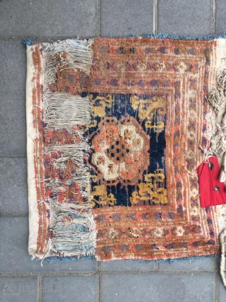 Xinjiang Khotan rug, it was produced in late Qing Dynasty. Size 57*135cm(22*52”)
                     