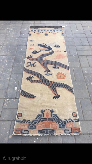 Chinese Baotou carpet, Pillar dragon veins, about Late Qing Dynasty, good age and condition, no any repair. Size 80*242cm(31*94”)              