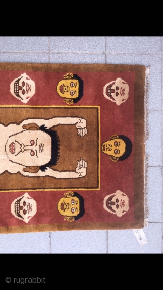 Tibetan rug, A very rare one, about 50 years old. Good condition. Size 166*96cm(65*37”）


This is contemporary / fake. Please post only antique pieces. Thanks!         