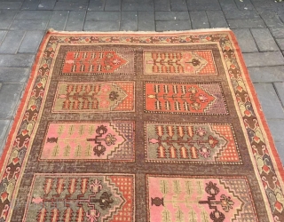Xinjiang rug, it was produced in Khotan area Xingjiang province , very late Qing Dynasty, circa 1915. Very rare pattern . Good age and condition. Size 145*272cm(57*106”)      