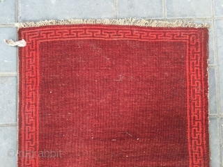 #2059 Tibet rug, simple red color , 丁 hui veins selvage, complete one, tightly row knitting, wool warp and weft. Very good age and 
quality. Size 60*80cm(23*31")      