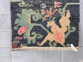 #2081 Tibet rug, blue backgound with double bat with flower and lucky cloud veins. In Chinese, the pronunciation of Fu of bat (Bian Fu) is same with prinunciation of Fu of happiness,  ...